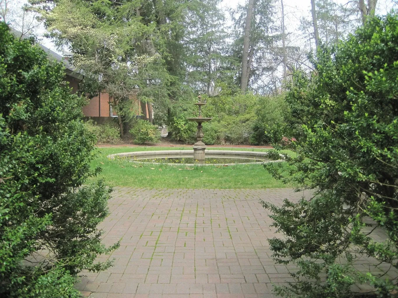 Dixon Gallery & Gardens