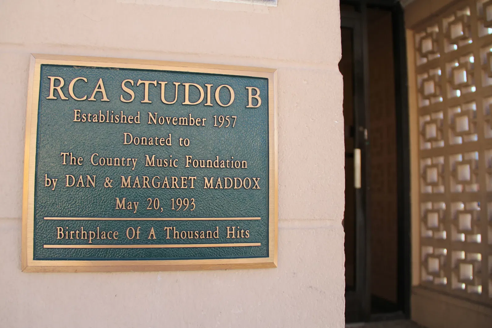 Rca Studio B