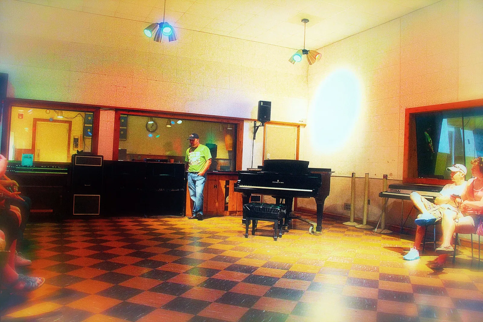 Rca Studio B