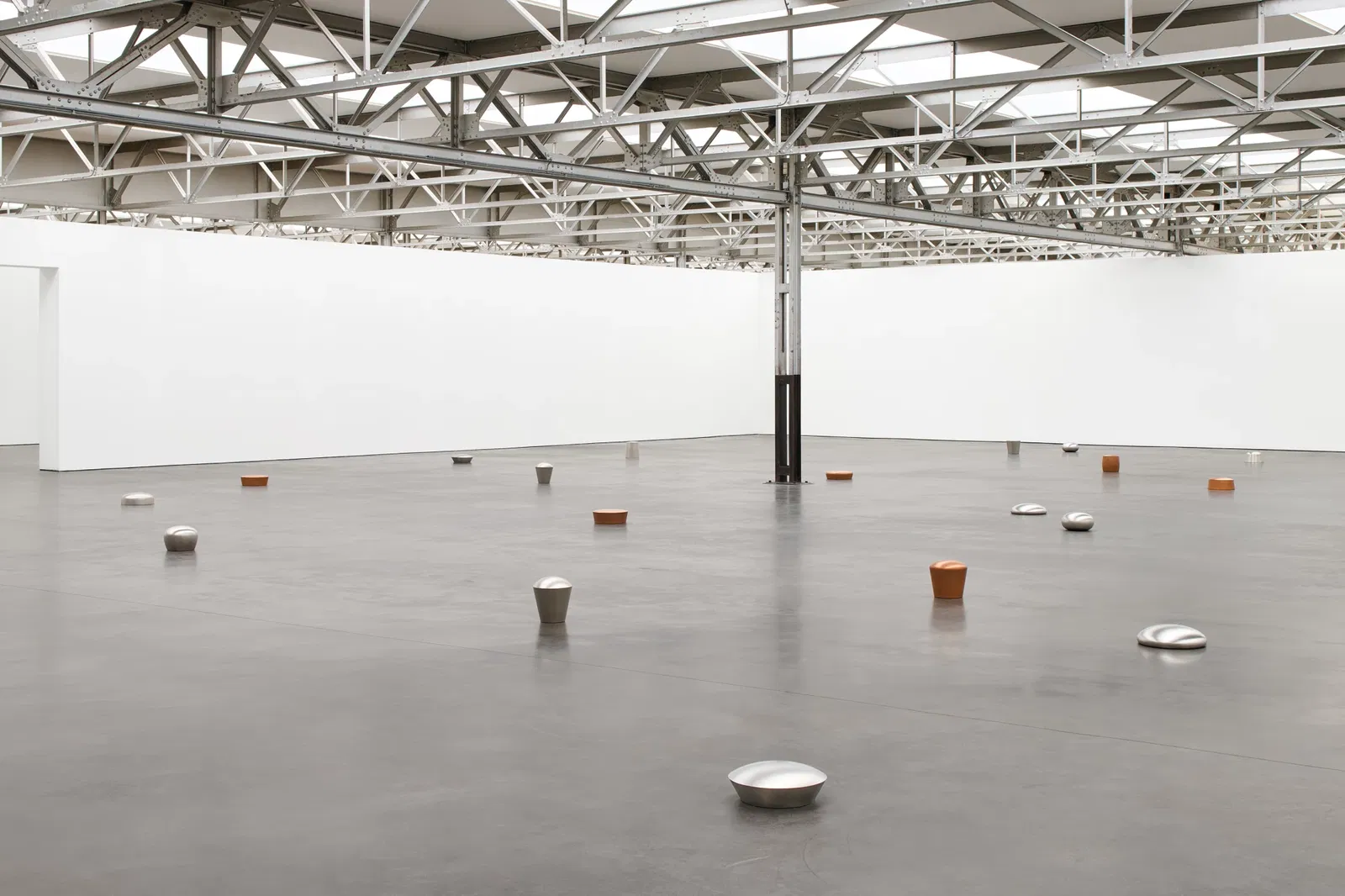 Roni Horn | PAIR FIELD, a new installation