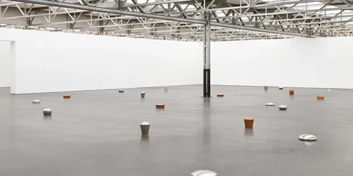 Roni Horn | PAIR FIELD, a new installation