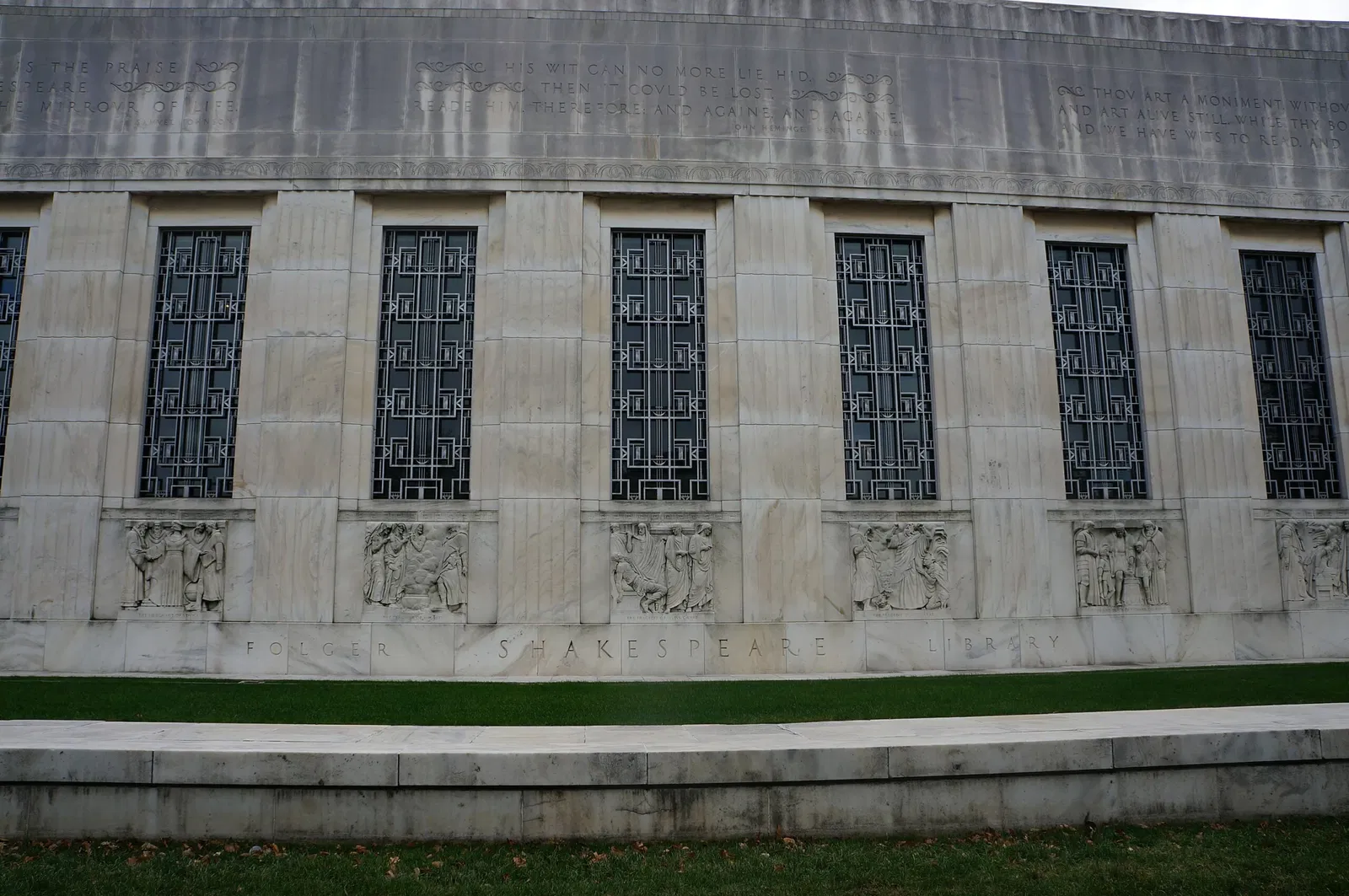Folger Shakespeare Library