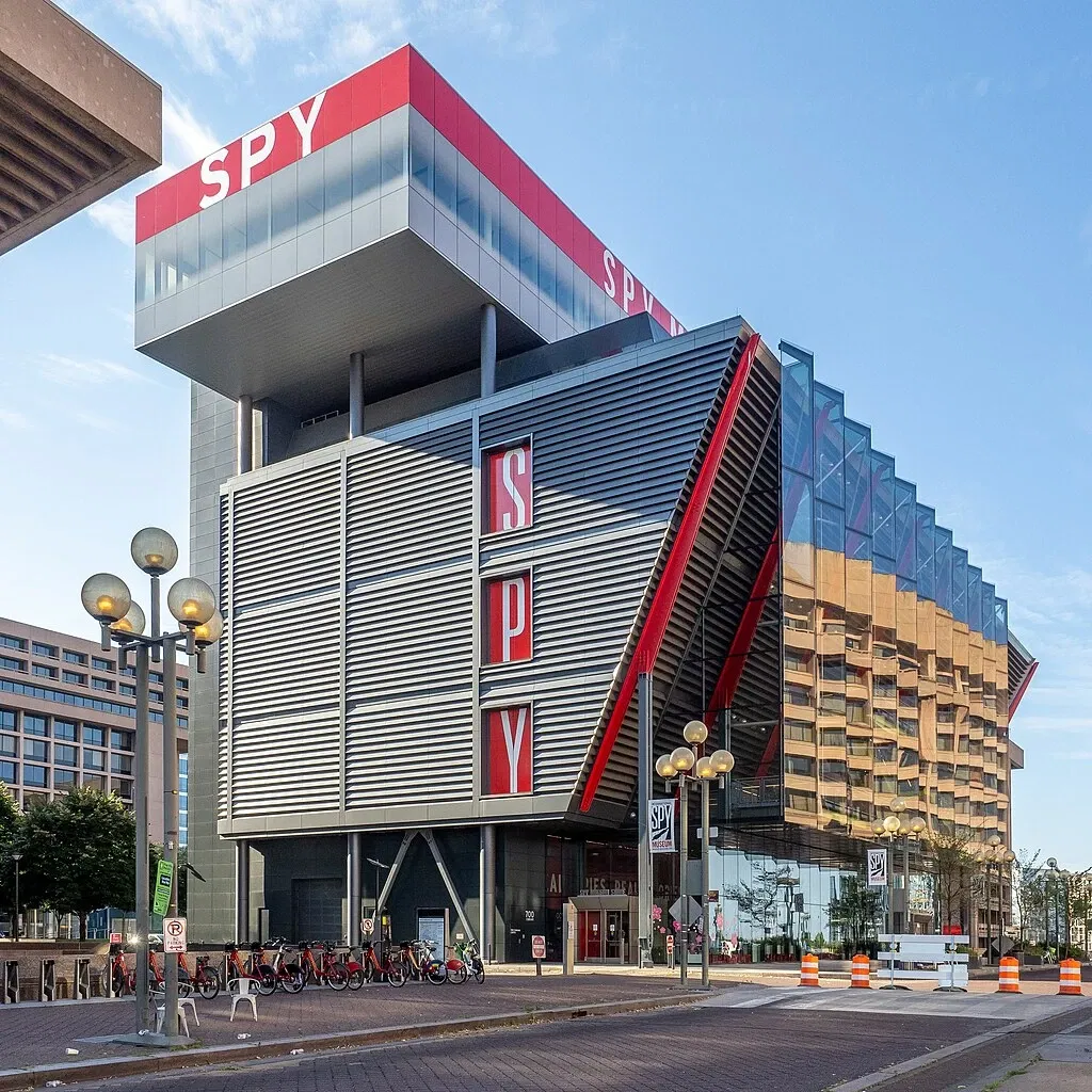 International Spy Museum
