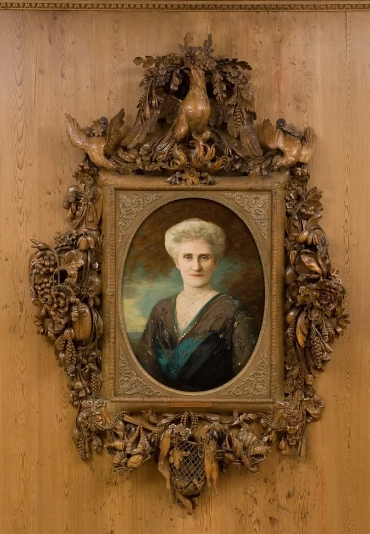 Hillwood Estate, Museum & Gardens