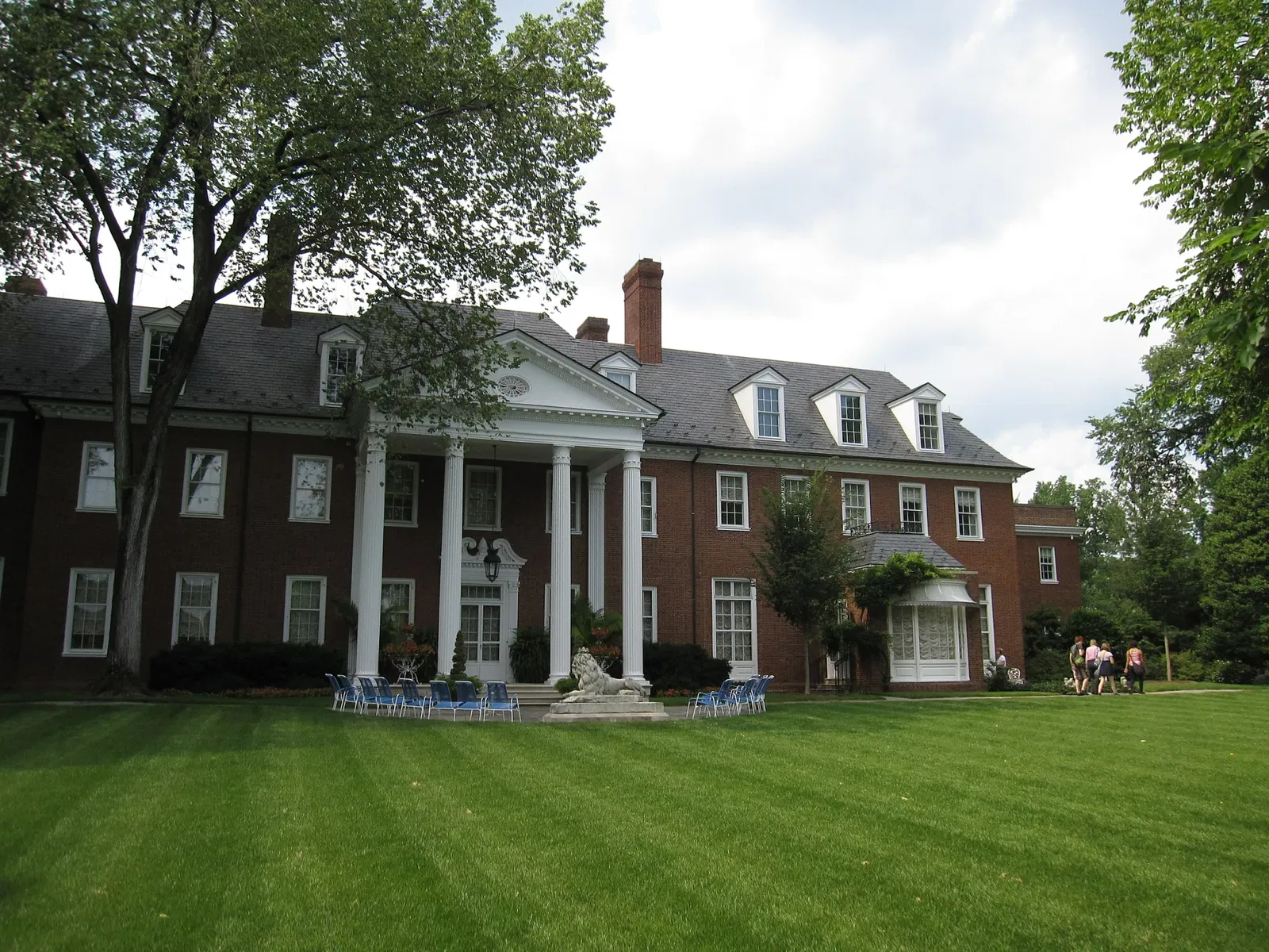 Hillwood Estate, Museum & Gardens