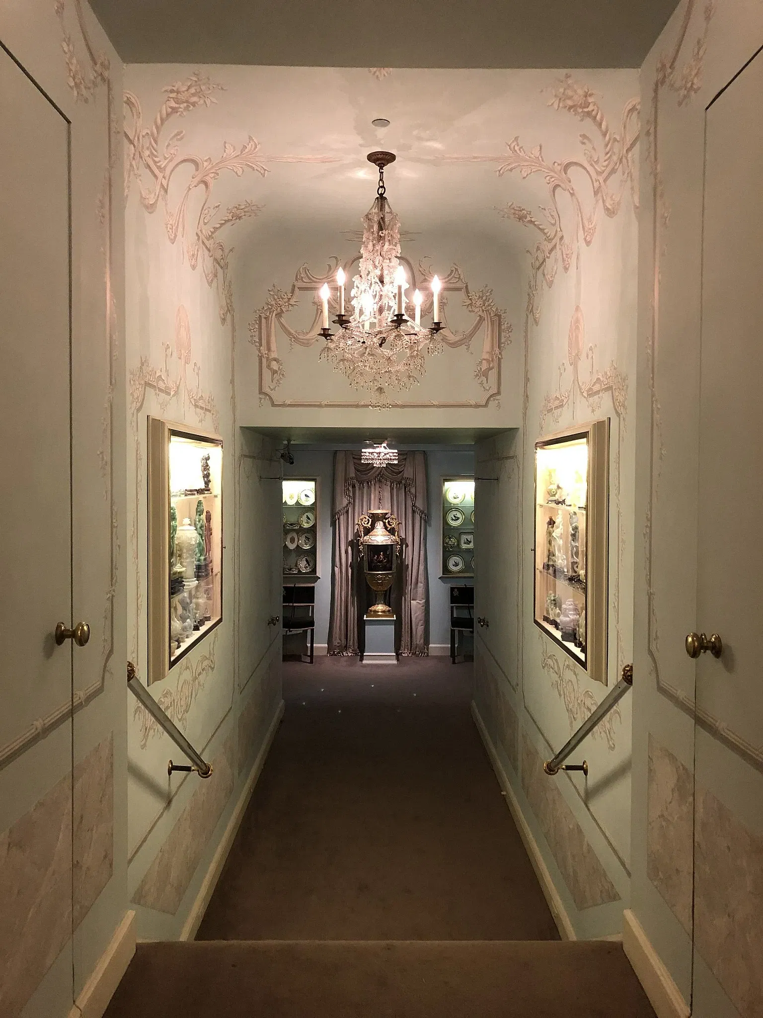 Hillwood Estate, Museum & Gardens