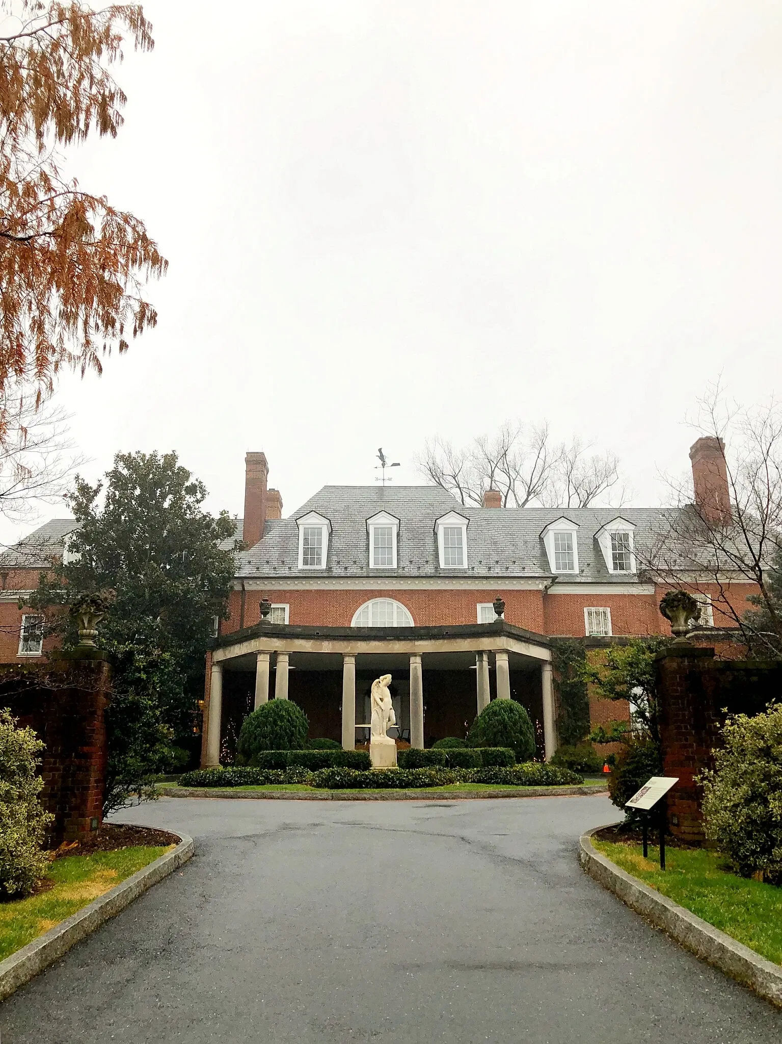 Hillwood Estate, Museum & Gardens
