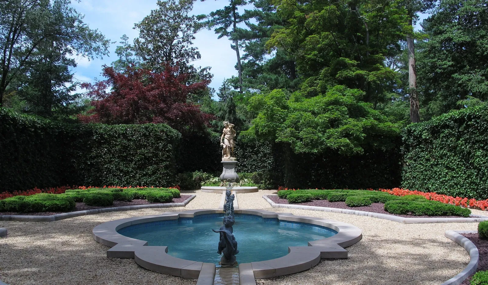 Hillwood Estate, Museum & Gardens