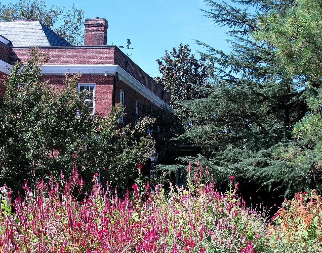 Hillwood Estate, Museum & Gardens