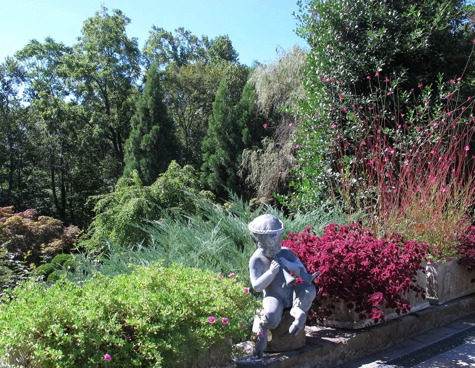 Hillwood Estate, Museum & Gardens