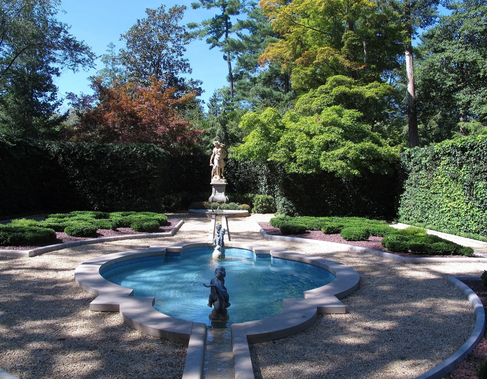 Hillwood Estate, Museum & Gardens