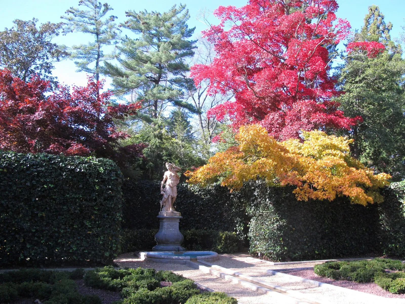 Hillwood Estate, Museum & Gardens