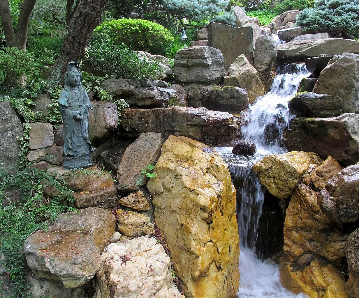 Hillwood Estate, Museum & Gardens