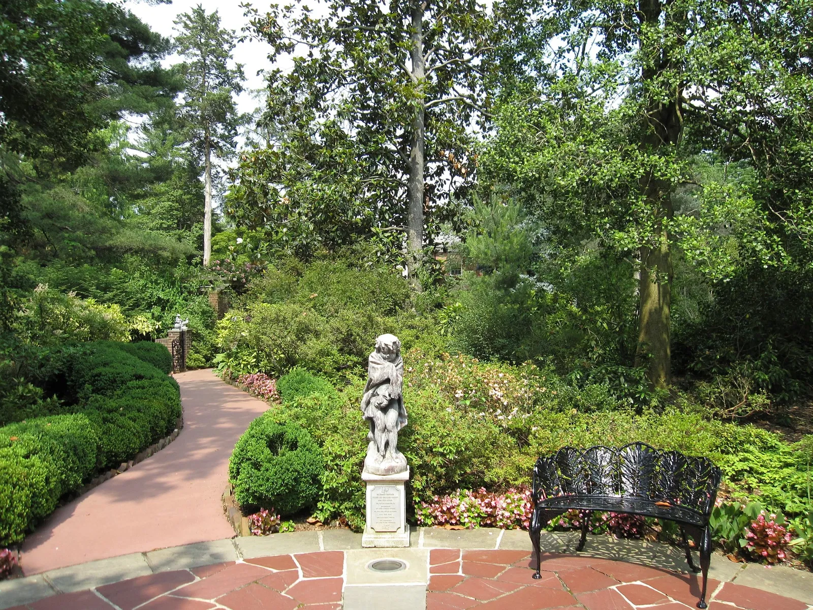 Hillwood Estate, Museum & Gardens
