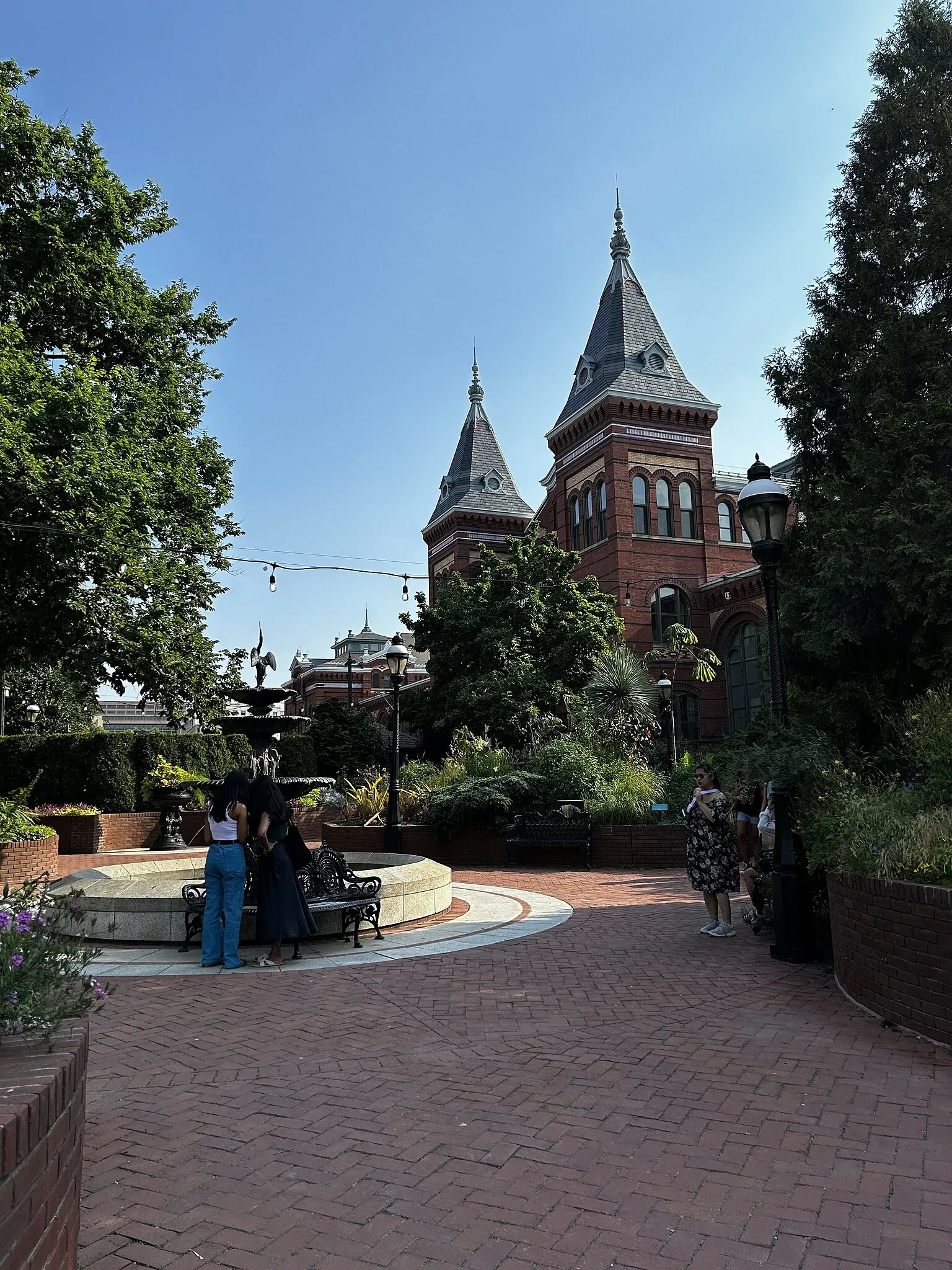 Pavillon des Arts et Industries