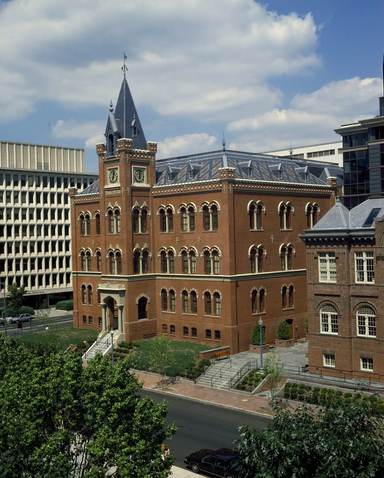 Charles Sumner School