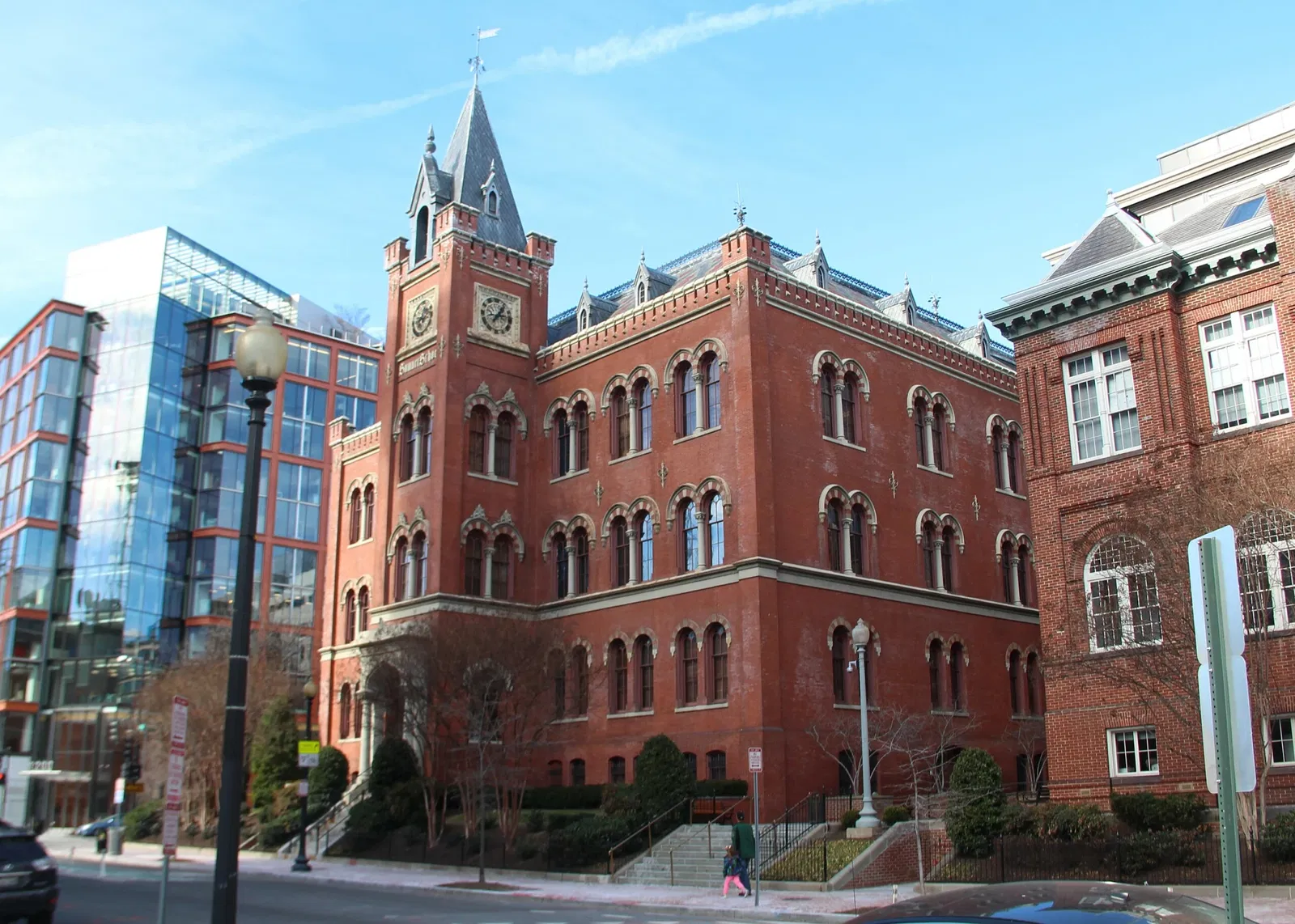 Charles Sumner School