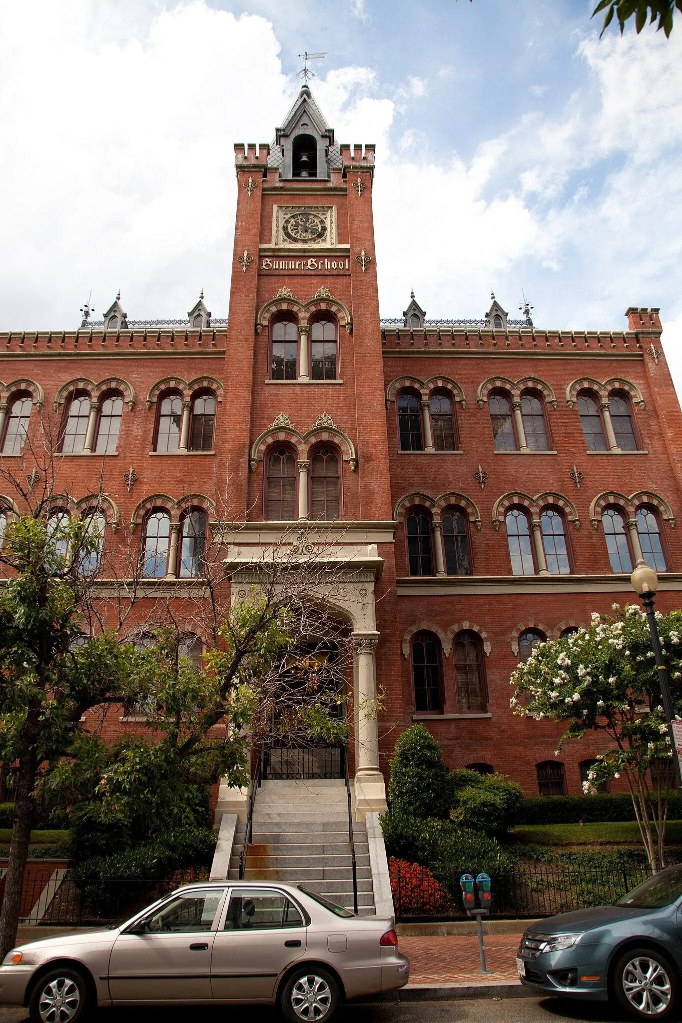 Charles Sumner School