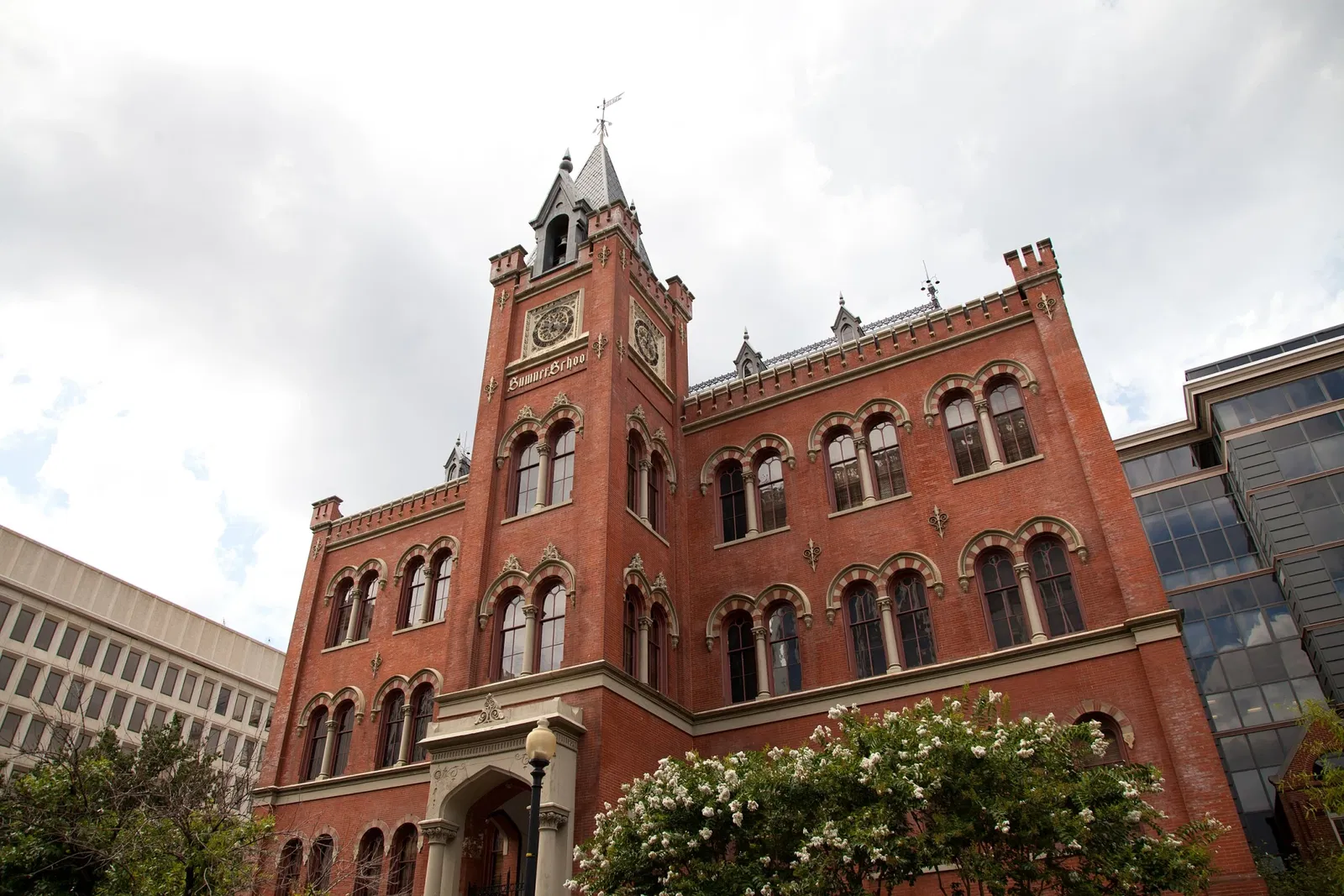 Charles Sumner School
