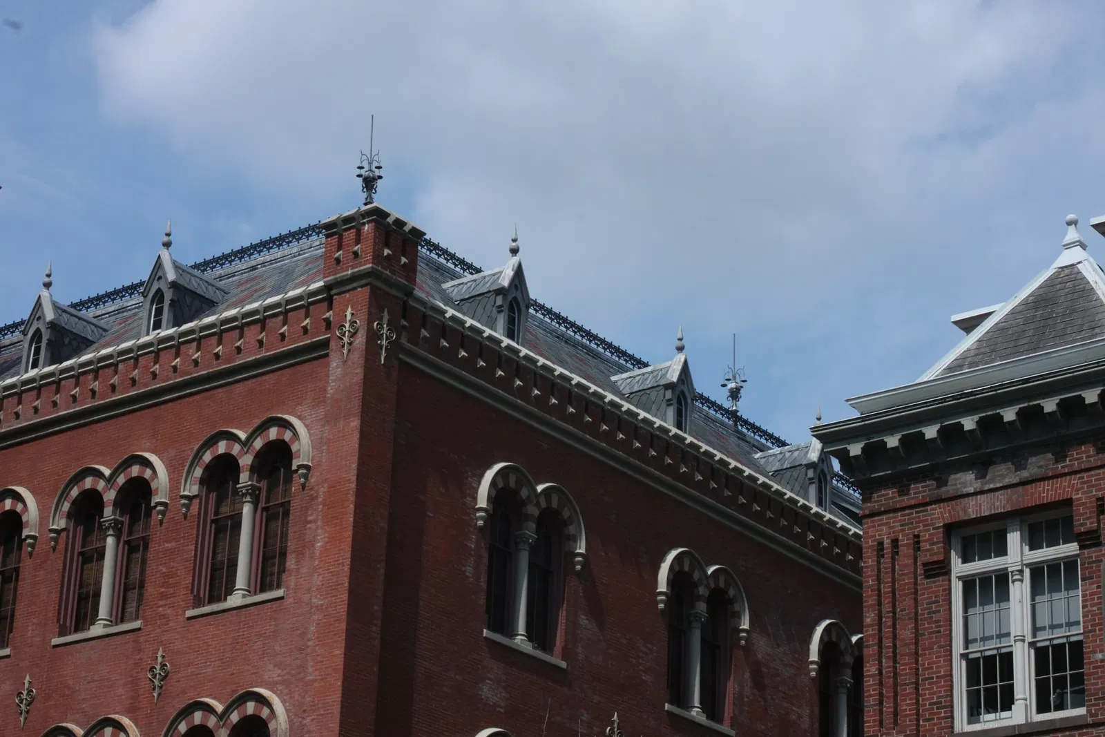 Charles Sumner School