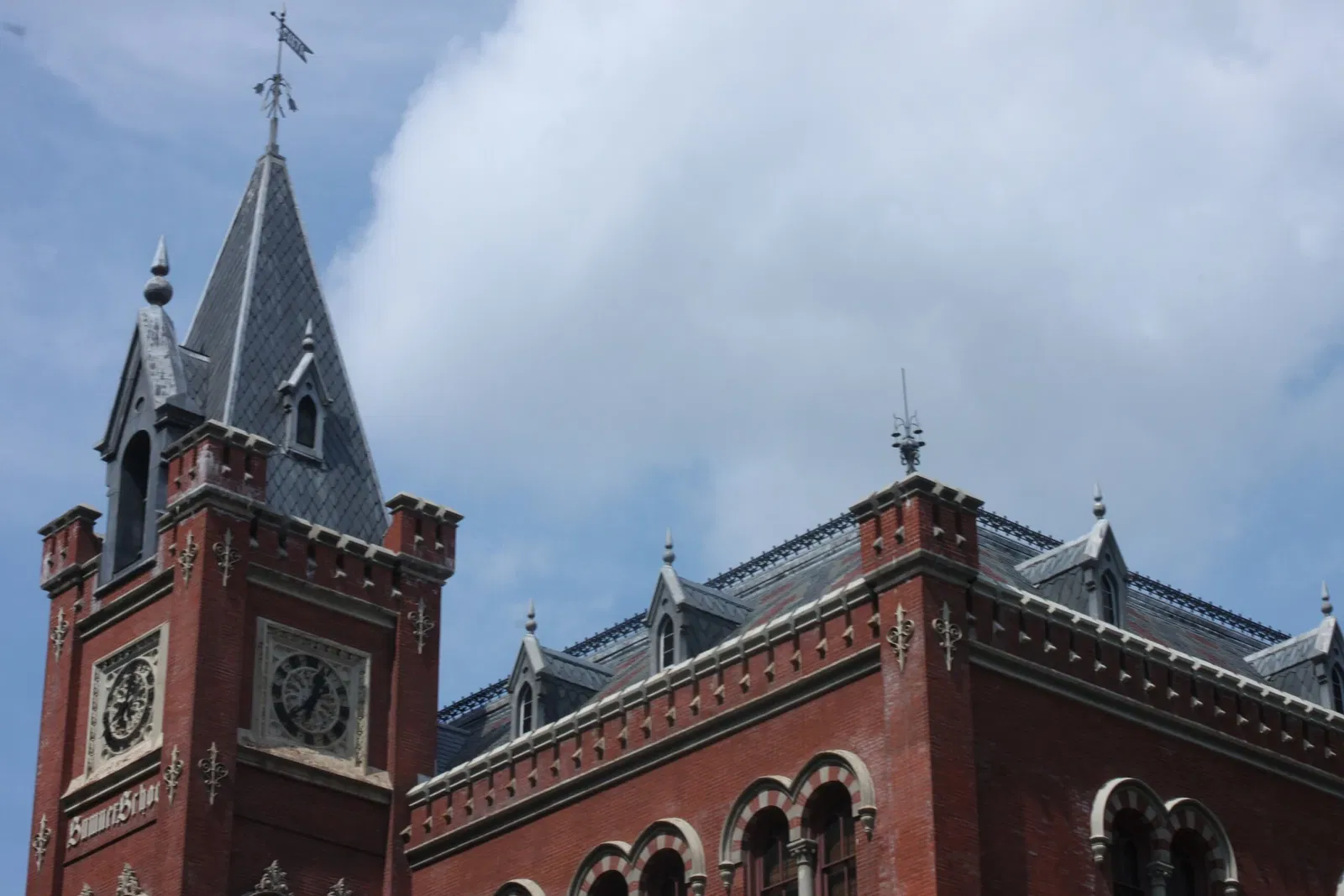 Charles Sumner School