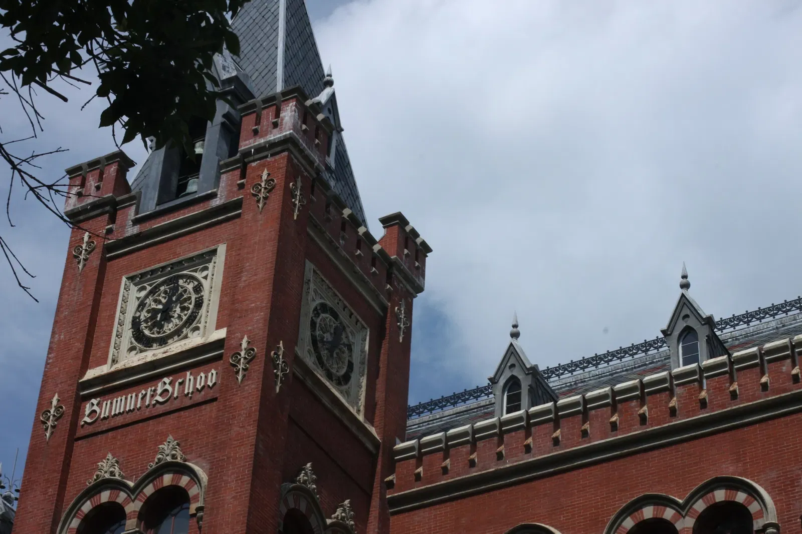 Charles Sumner School