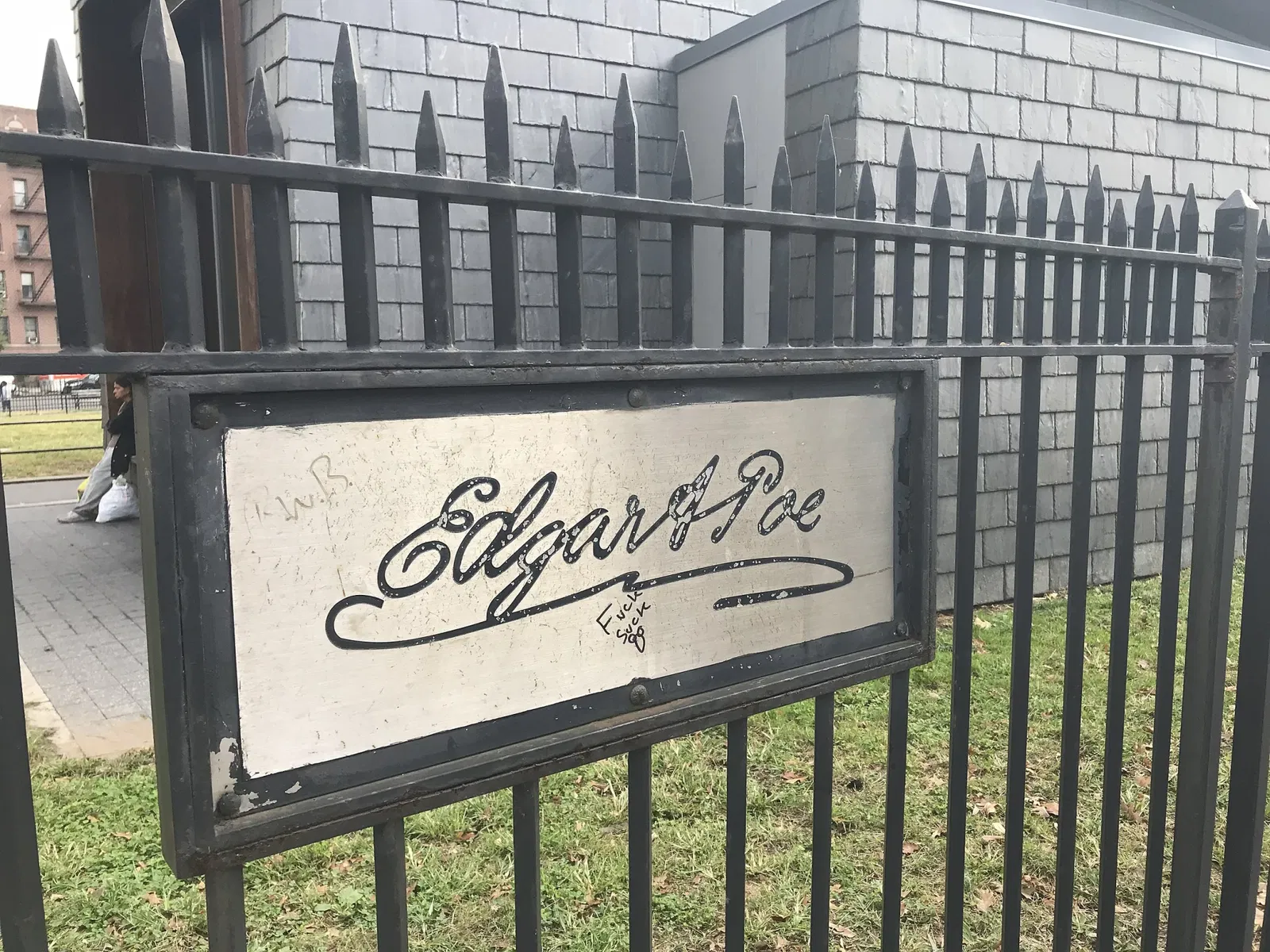 Edgar Allan Poe Cottage