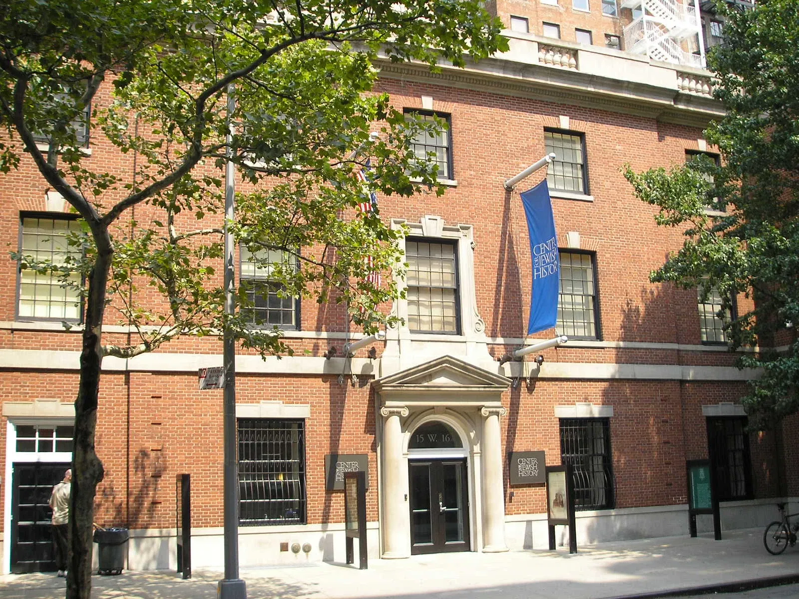 Yeshiva University Museum