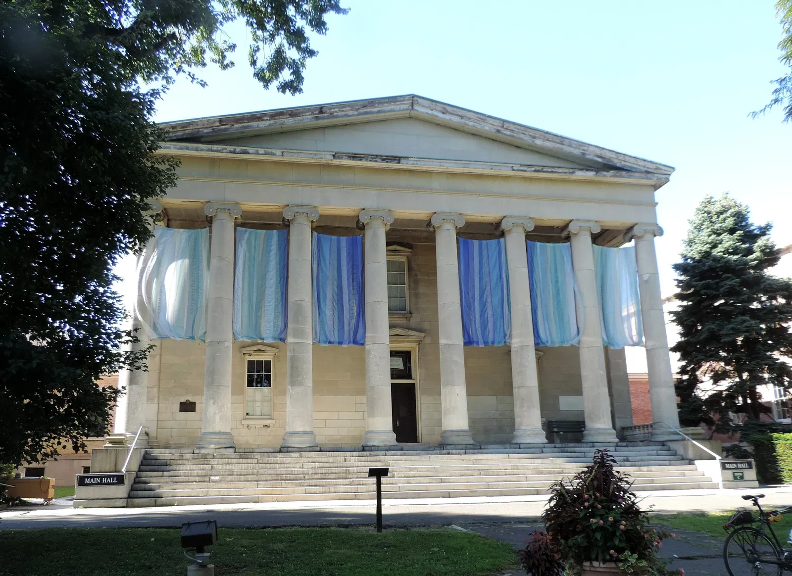 Newhouse Center For Contemporary Art