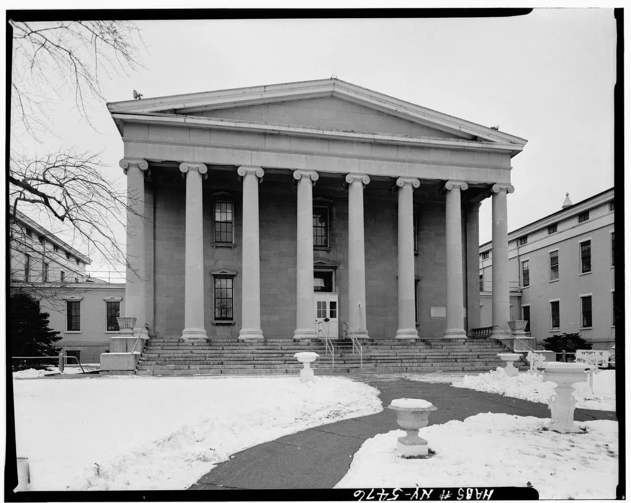 Newhouse Center For Contemporary Art