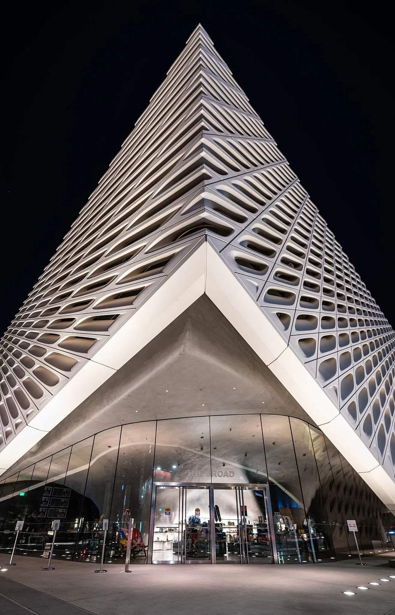 Broad Contemporary Art Museum