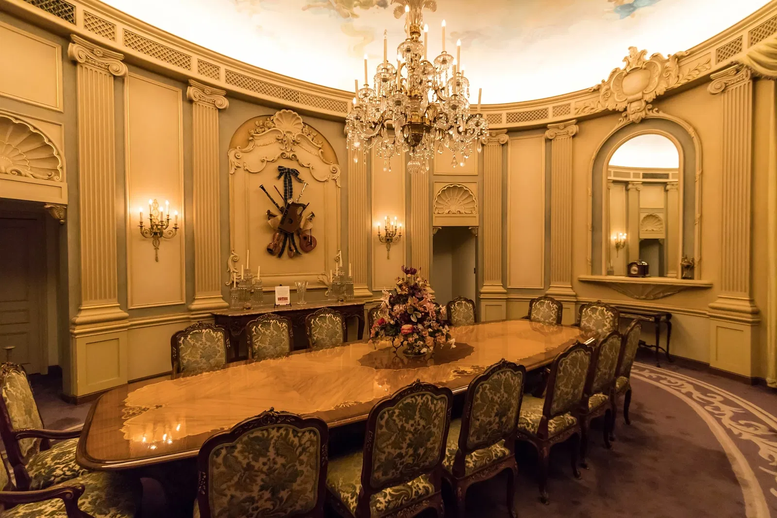 The Nethercutt Museum