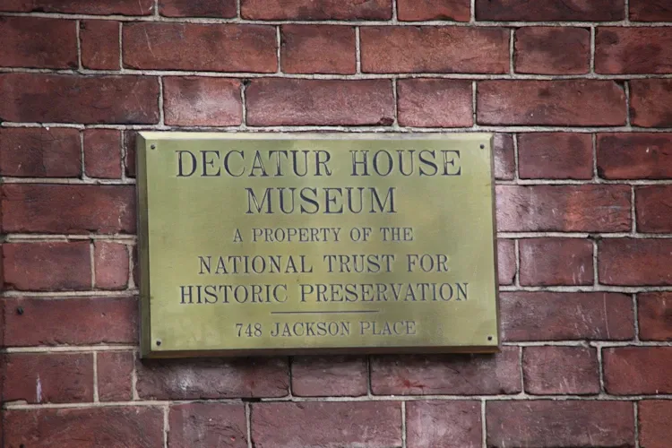 Decatur House