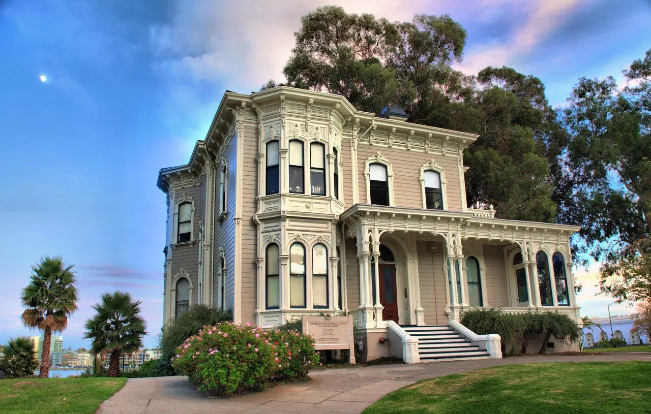 Camron-stanford House