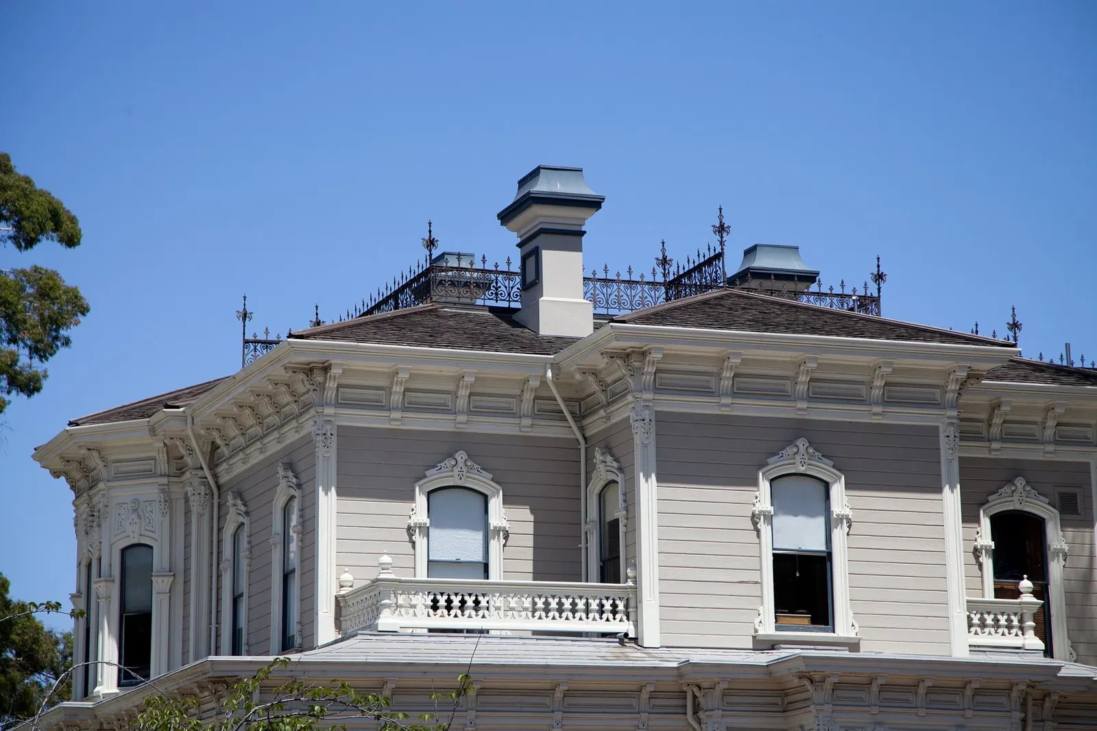 Camron-stanford House