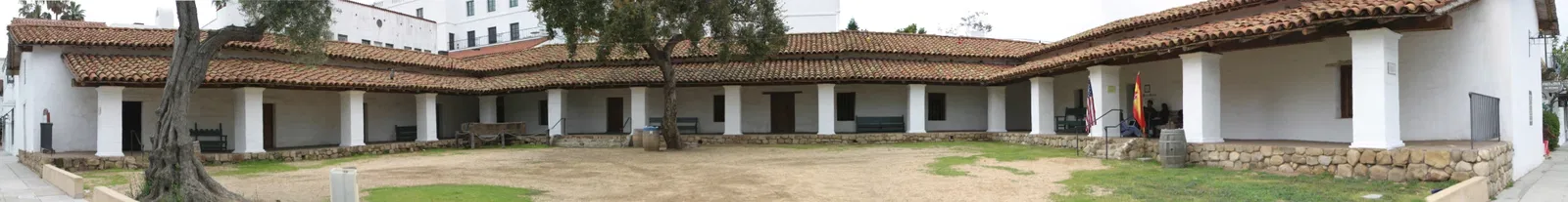 Casa De La Guerra