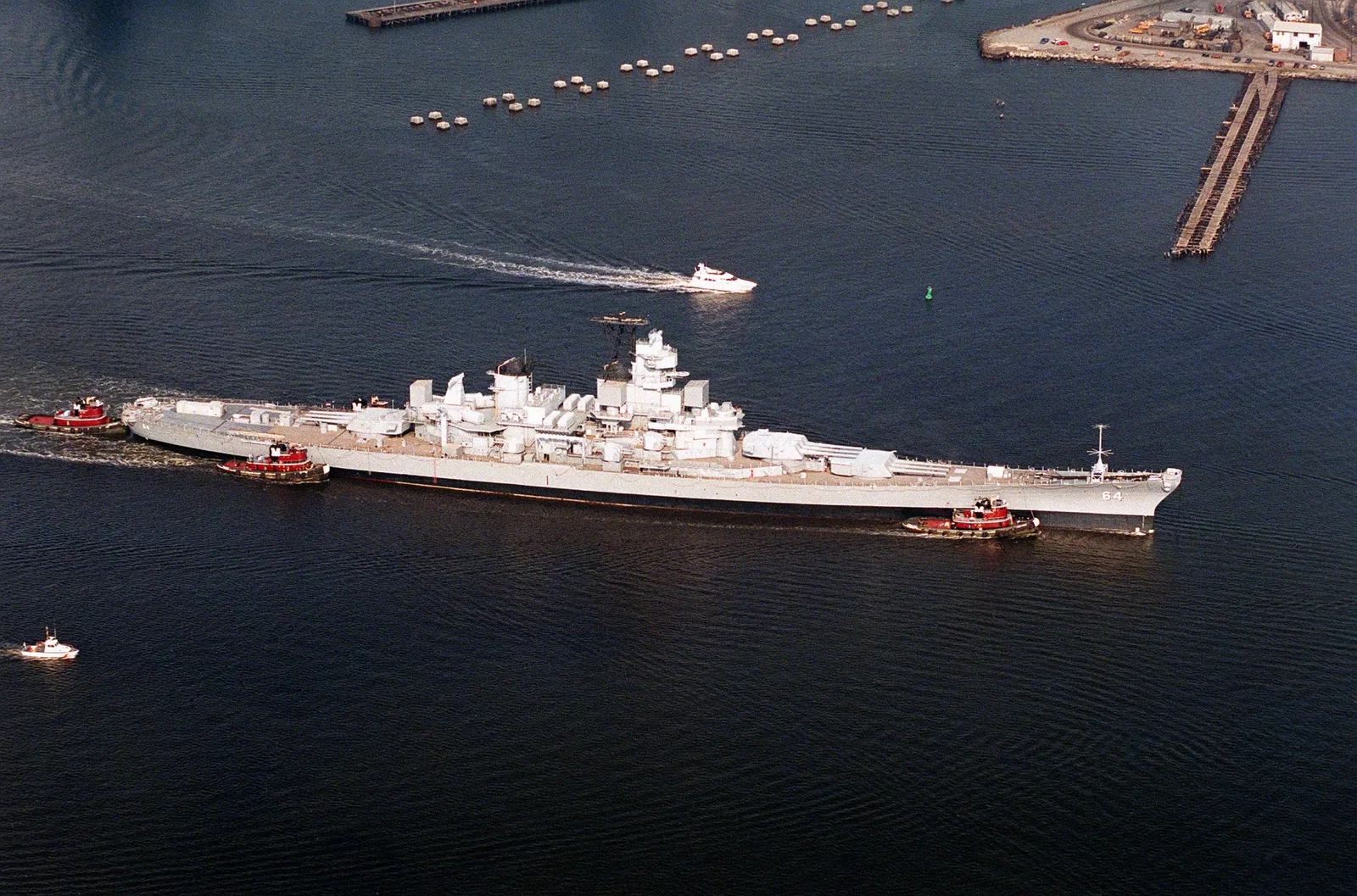 USS Wisconsin (1944)