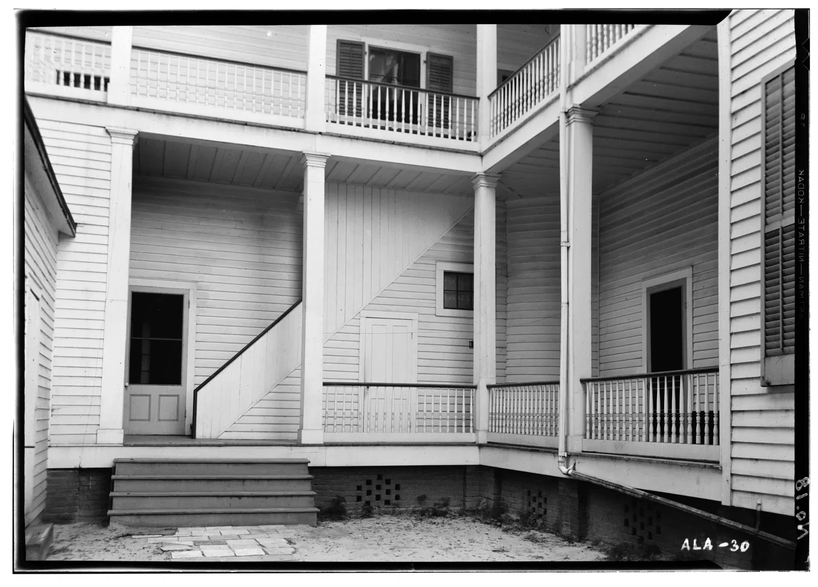 Bragg-mitchell Mansion