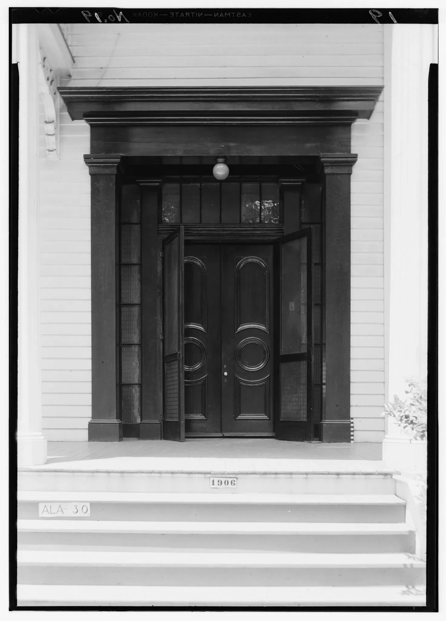 Bragg-mitchell Mansion