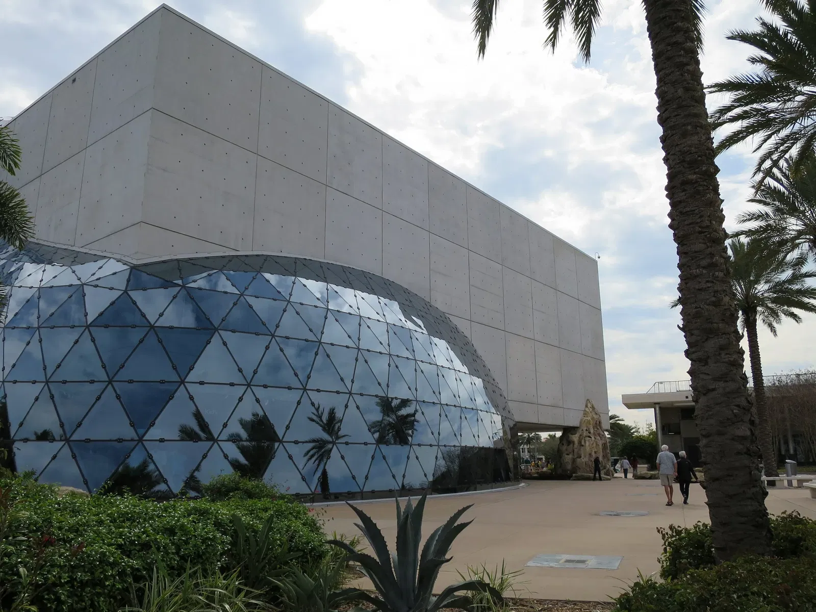 Dalí Museum (St. Petersburg)