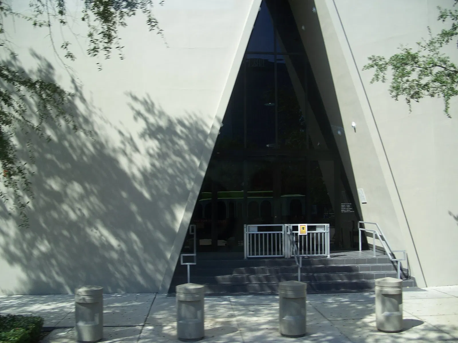 Florida Holocaust Museum