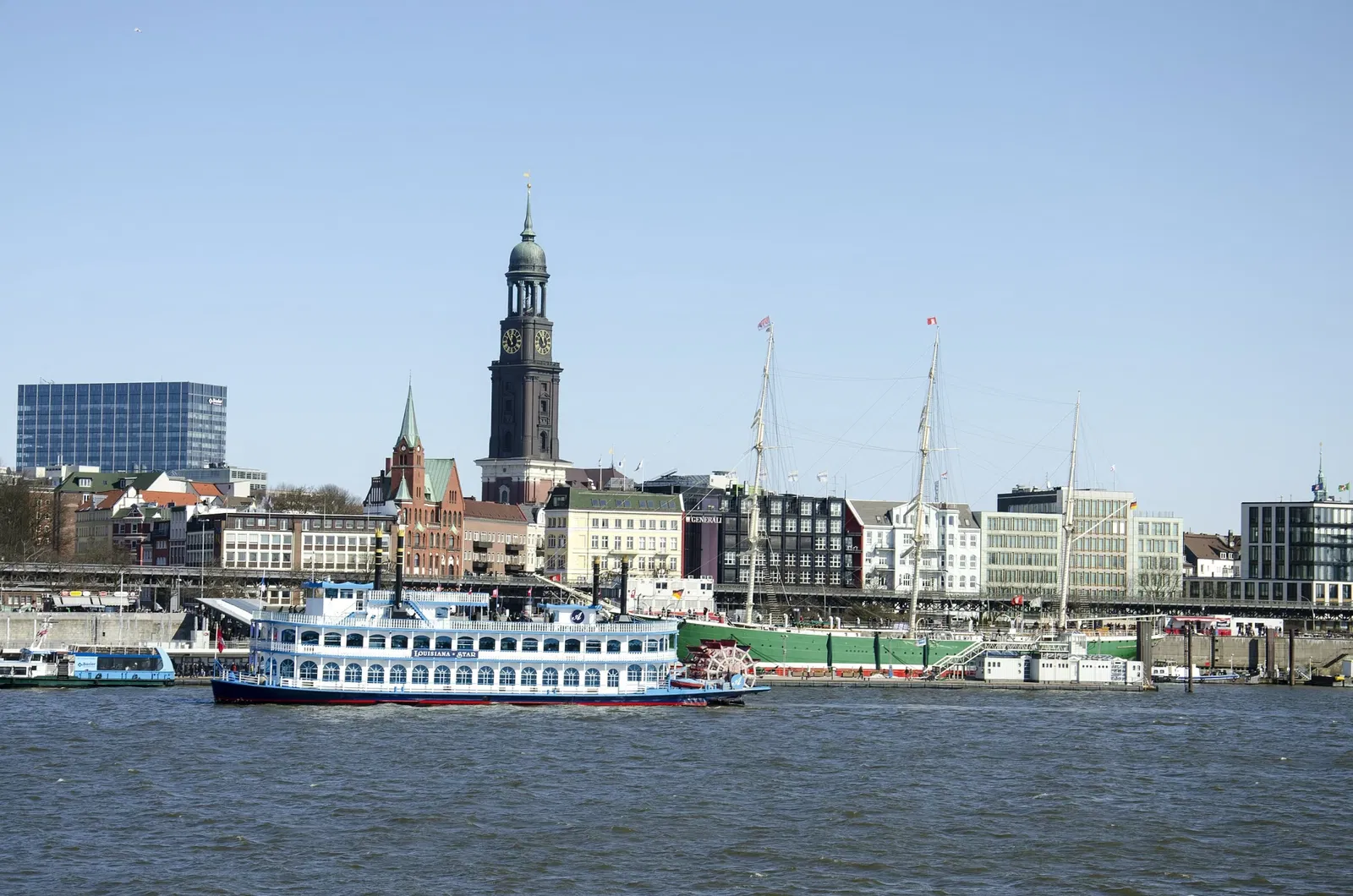 Rickmer Rickmers Shiff