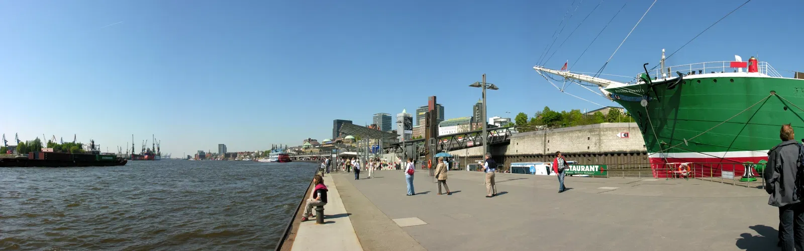 Rickmer Rickmers Shiff