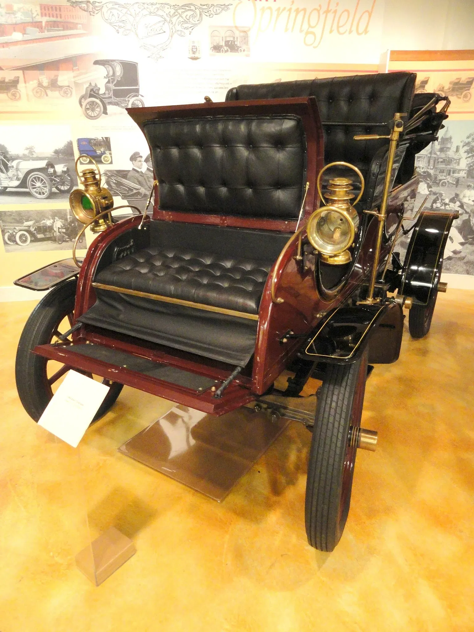 Lyman and Merrie Wood Museum of Springfield History