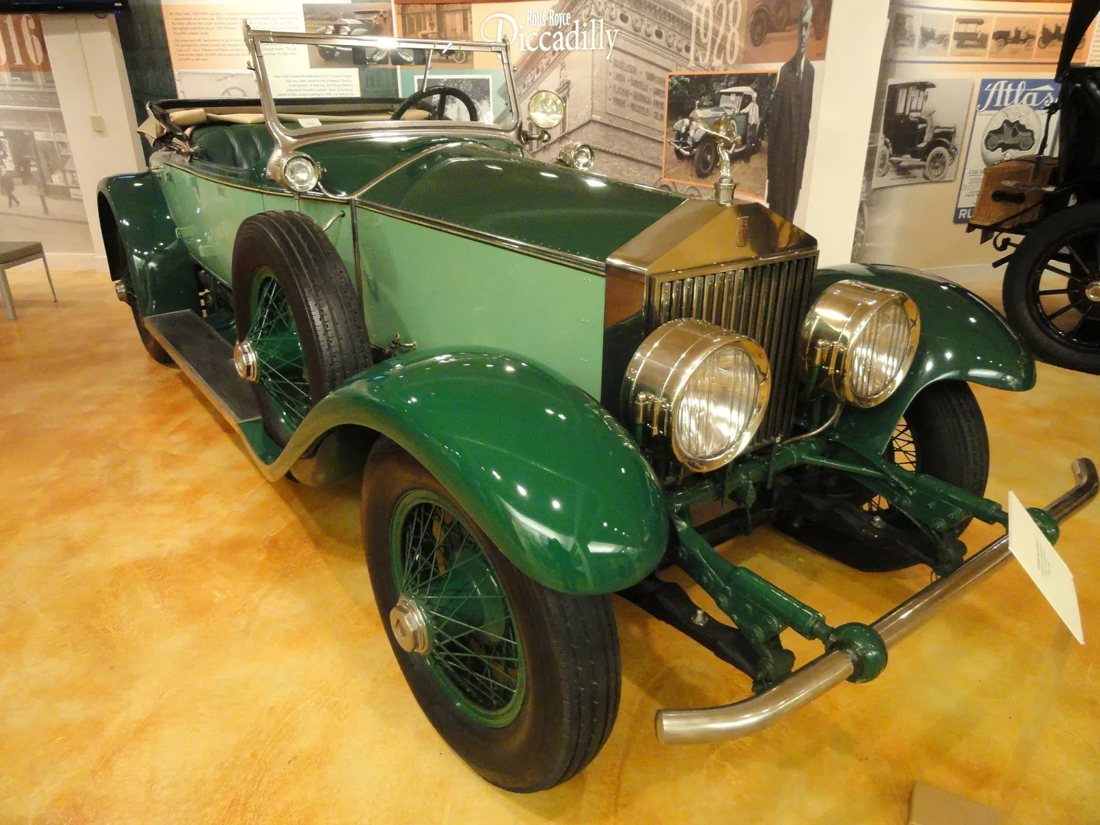 Lyman and Merrie Wood Museum of Springfield History