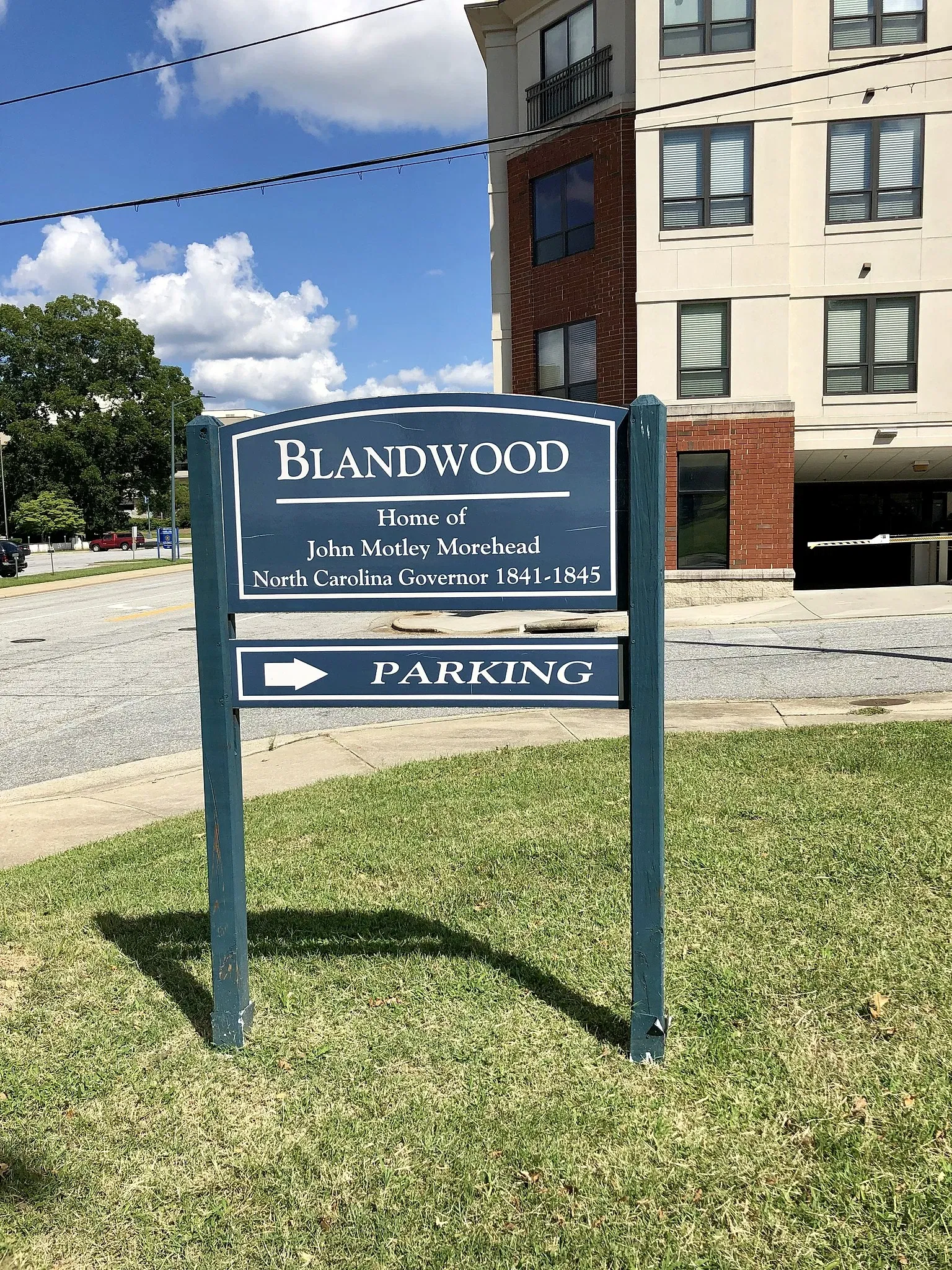 Blandwood Mansion and Gardens