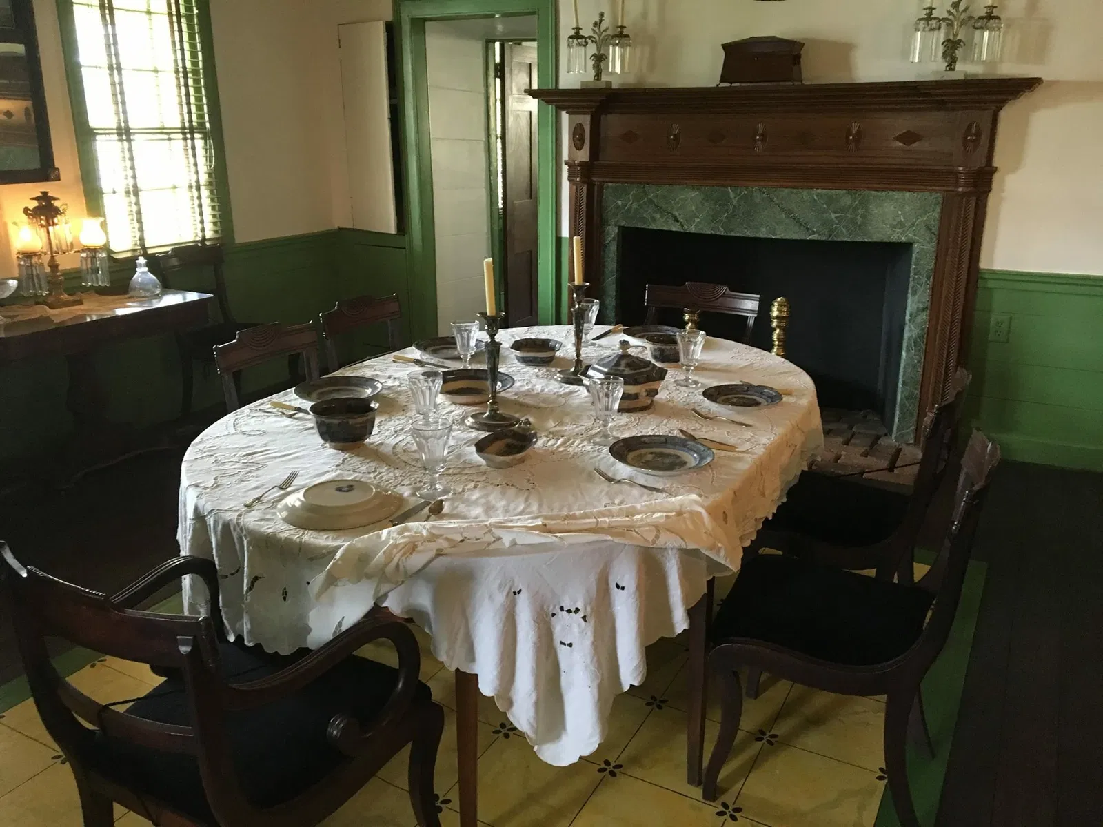 Blandwood Mansion and Gardens