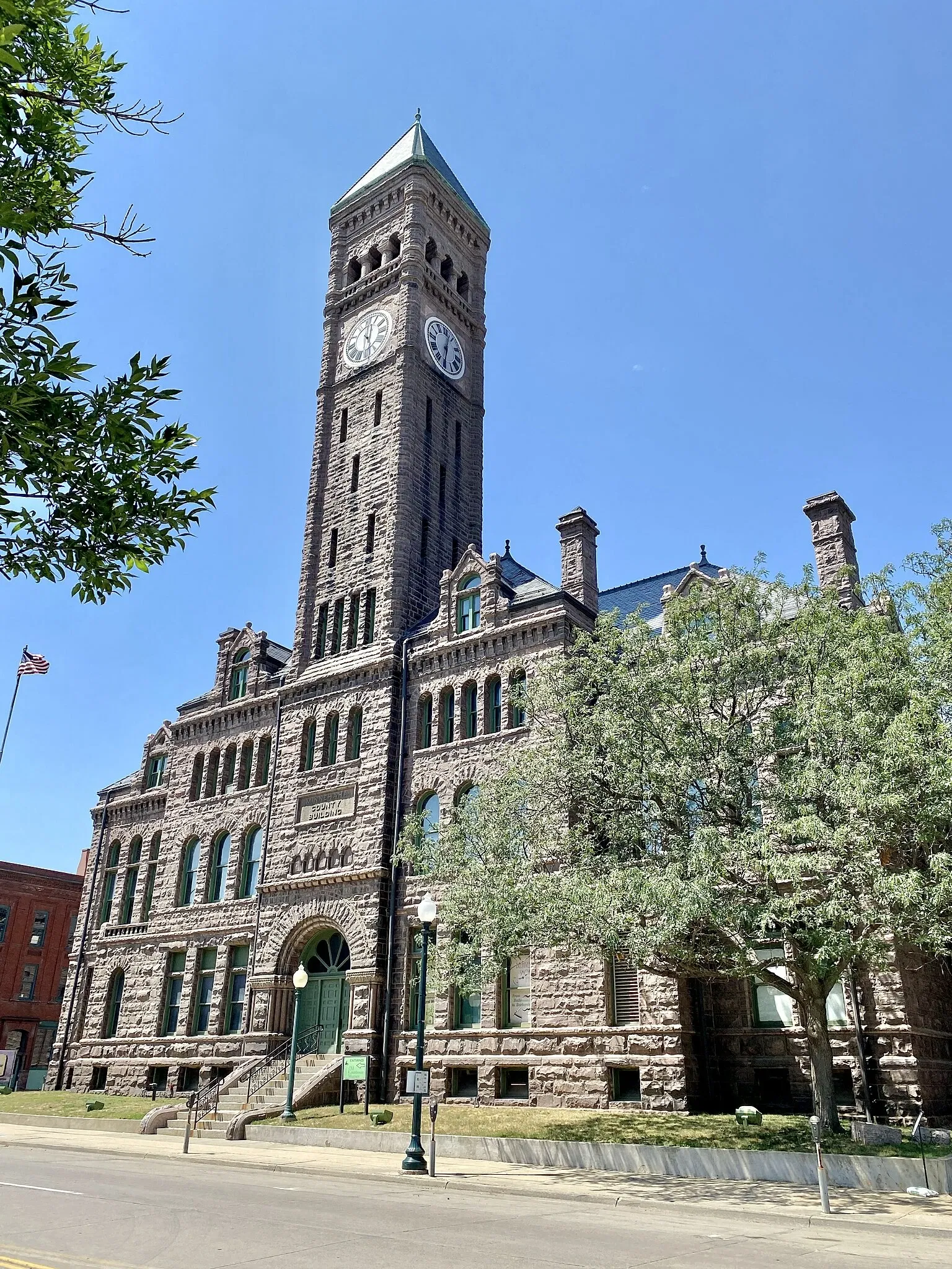 Old Courthouse Museum