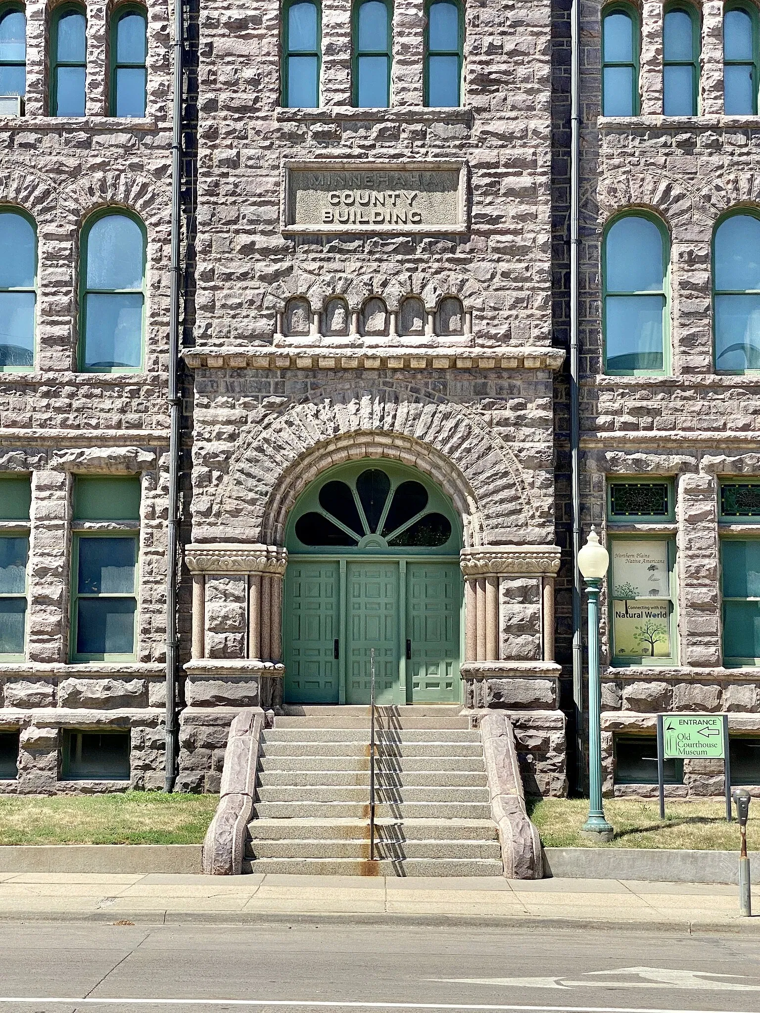 Old Courthouse Museum