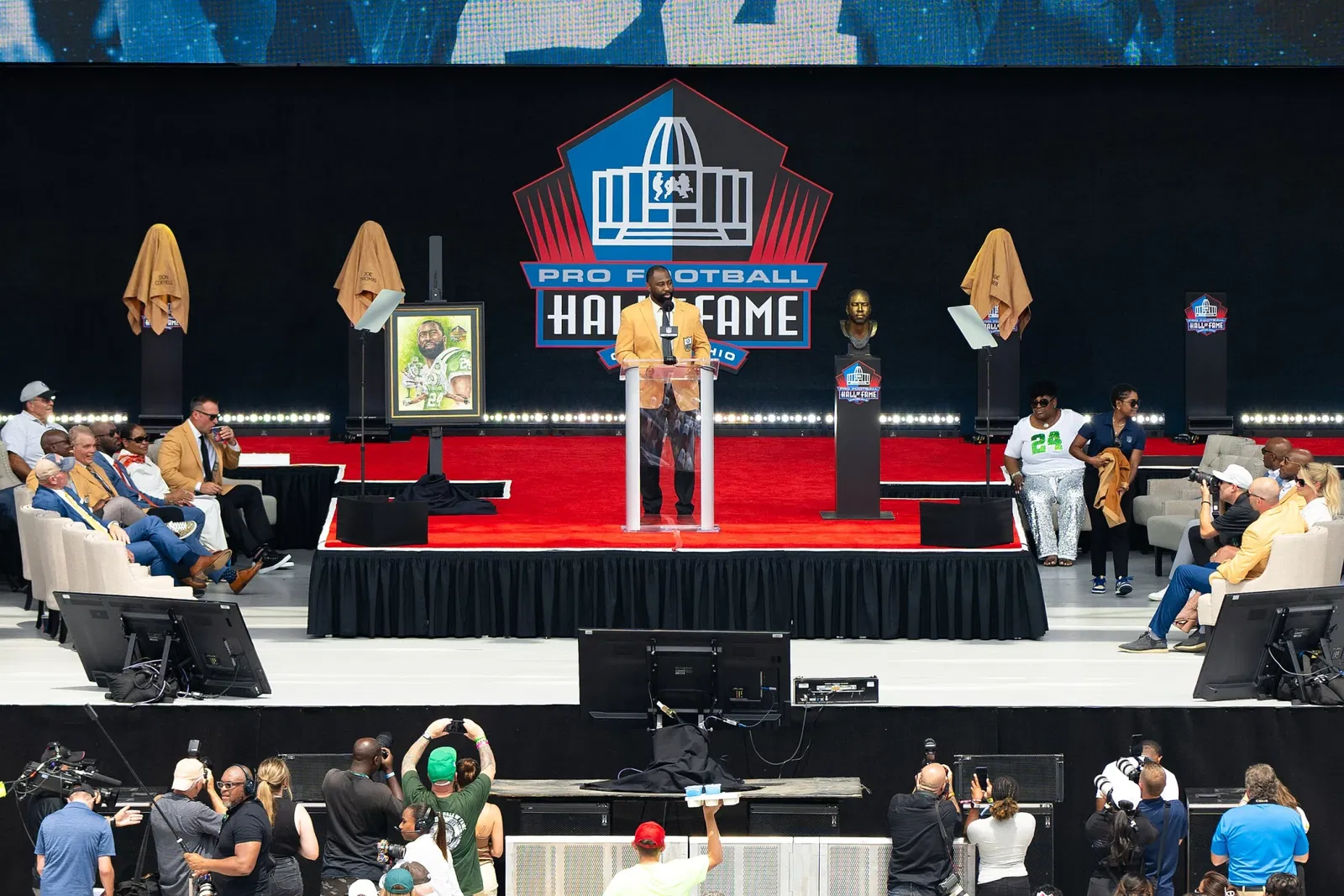 Pro Football Hall of Fame